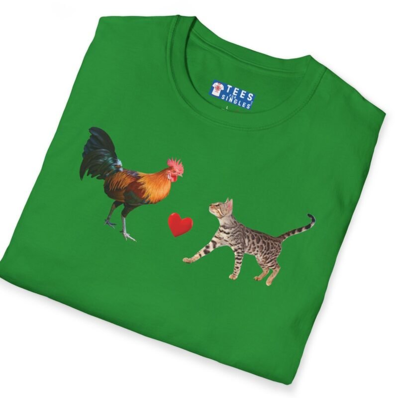 Rooster Loves Pussy Cat Tee 😂🐓❤️🐱 Conversation Starter T-shirt by Tees For Singles