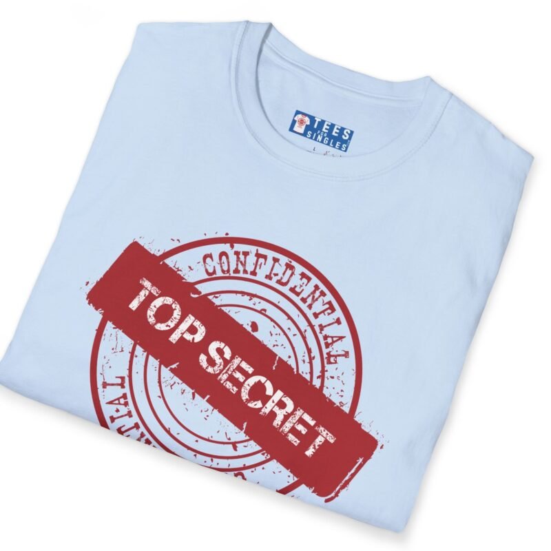 Confidential Top Secret “I Don’t Kiss And Tell” Tee 😉💖 by Tees For Singles
