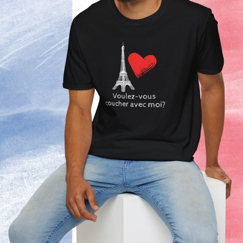 Voulez-Vous Coucher Avec Moi? Tee 🇫🇷❤️ Flirty Eifel Tower T-shirt by Tees For Singles