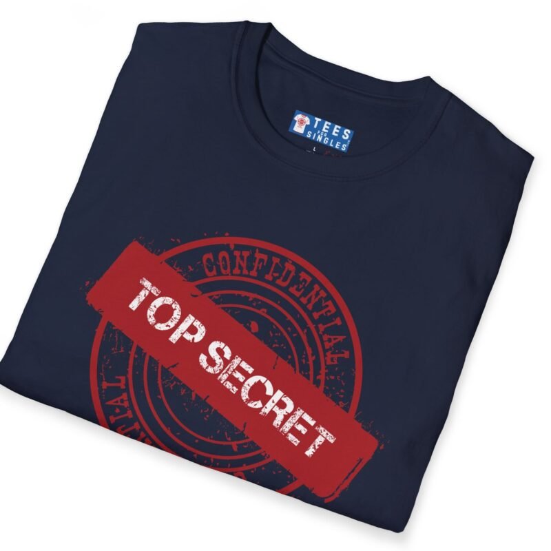 Confidential Top Secret “I Don’t Kiss And Tell” Tee 😉💖 by Tees For Singles