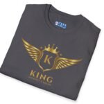King Without A Queen (Find Your Queen) T-Shirt 👑 Tee by Tees For Singles