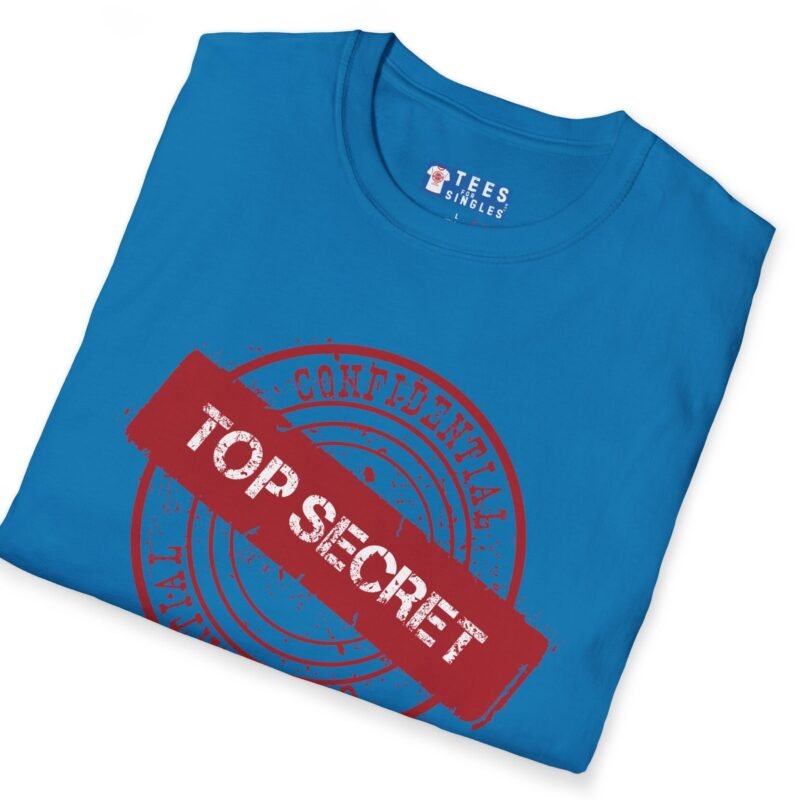 Confidential Top Secret “I Don’t Kiss And Tell” Tee 😉💖 by Tees For Singles