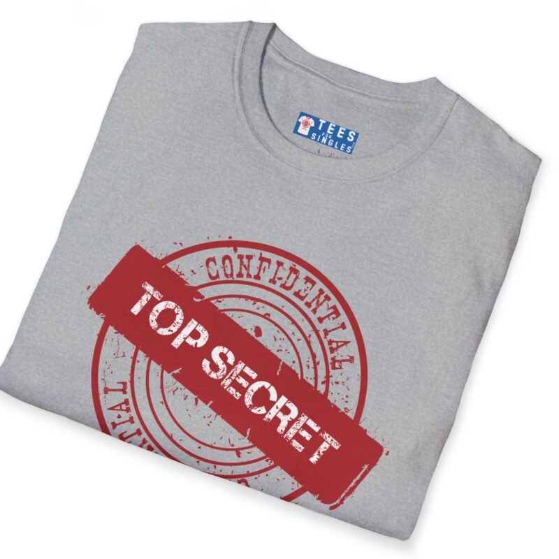 Confidential Top Secret “I Don’t Kiss And Tell” Tee 😉💖 by Tees For Singles