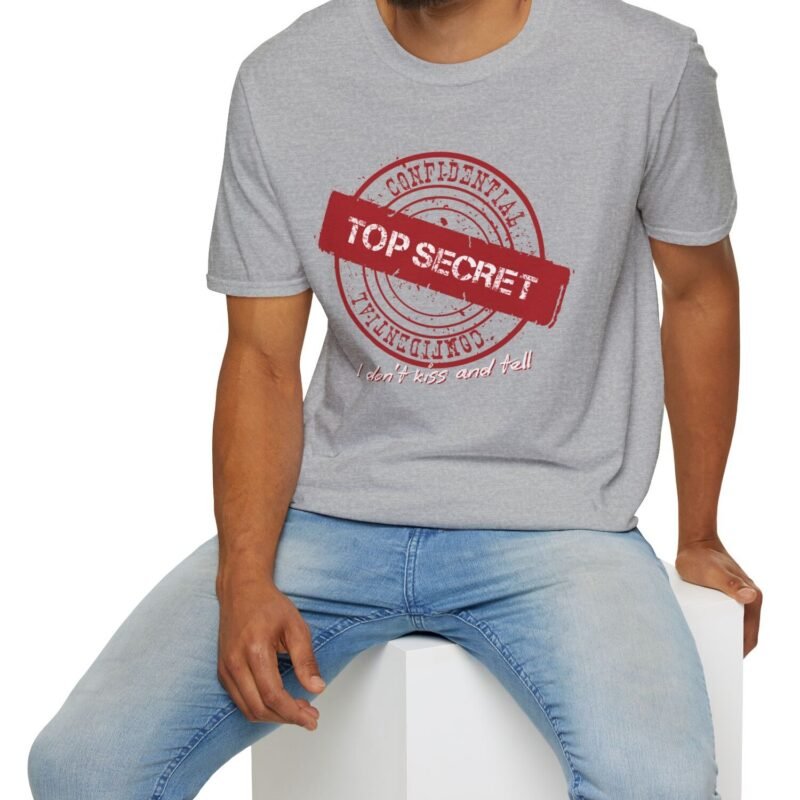 Confidential Top Secret “I Don’t Kiss And Tell” Tee 😉💖 by Tees For Singles