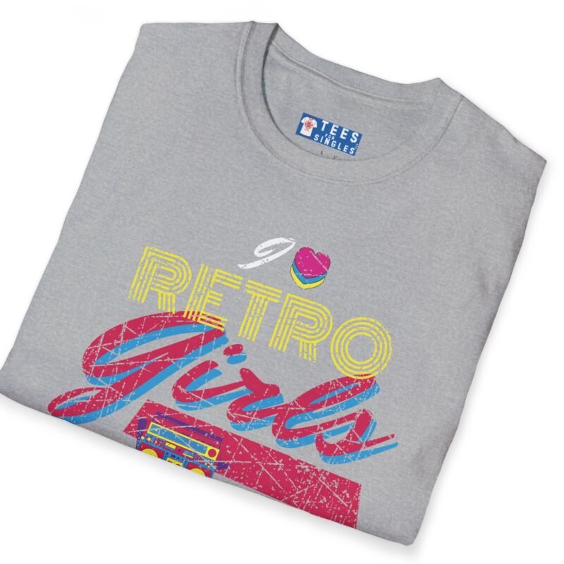 I ❤️ Retro Girls Lightweight Tee – Bold 80s Vintage Style Shirt for Fun Conversations 🎯💖 by Tees For Singles