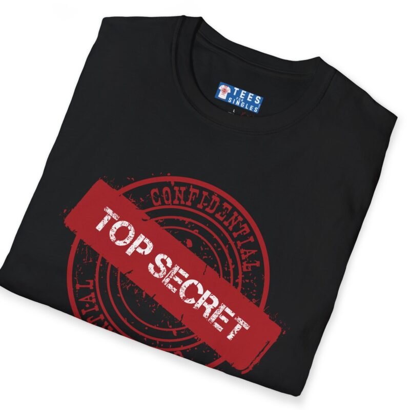 Confidential Top Secret “I Don’t Kiss And Tell” Tee 😉💖 by Tees For Singles