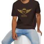King Without A Queen (Find Your Queen) T-Shirt 👑 Tee by Tees For Singles