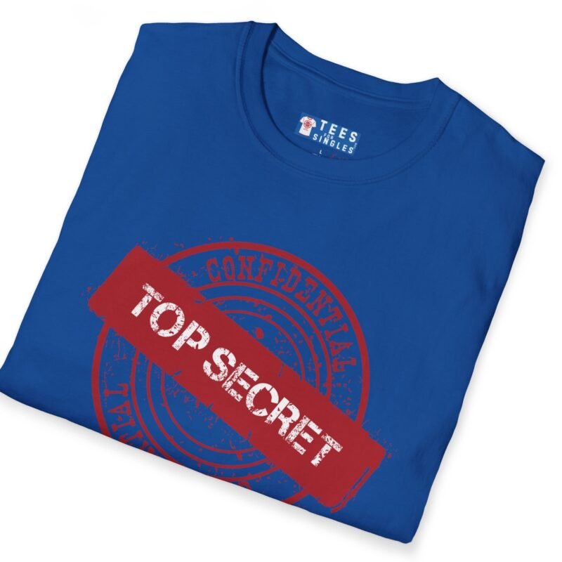 Confidential Top Secret “I Don’t Kiss And Tell” Tee 😉💖 by Tees For Singles
