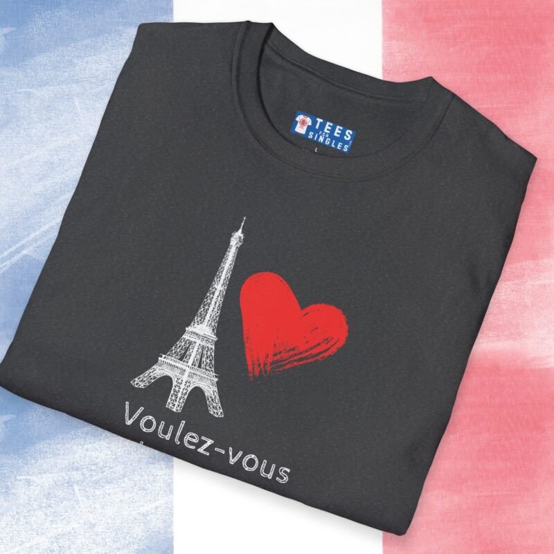 Voulez-Vous Coucher Avec Moi? Tee 🇫🇷❤️ Flirty Eifel Tower T-shirt by Tees For Singles